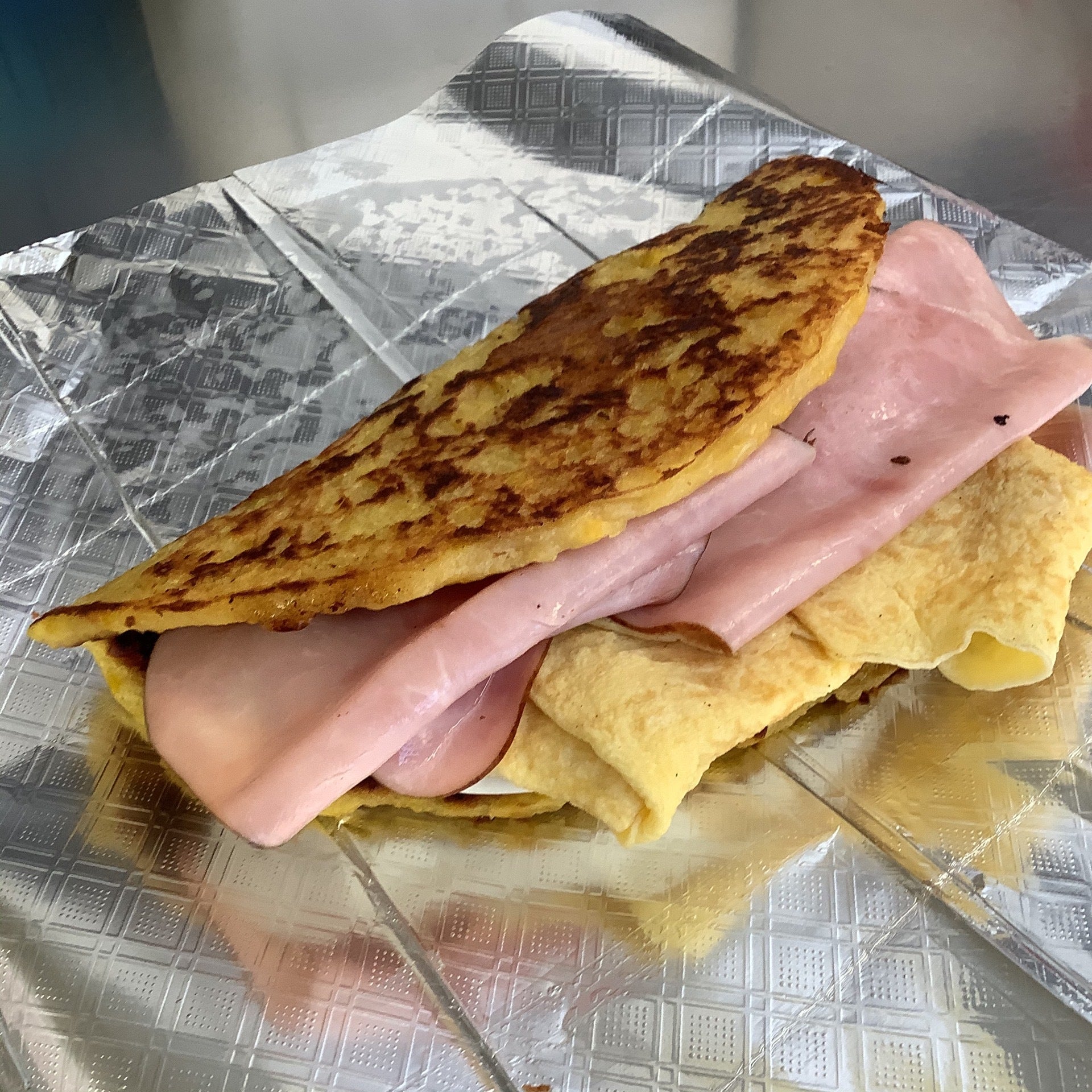 Cach Ham, egg & cheese Four Brothers "Venezuelan Kitchen"